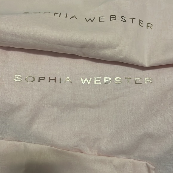3 Sophia Webster dust covers - Picture 2 of 2